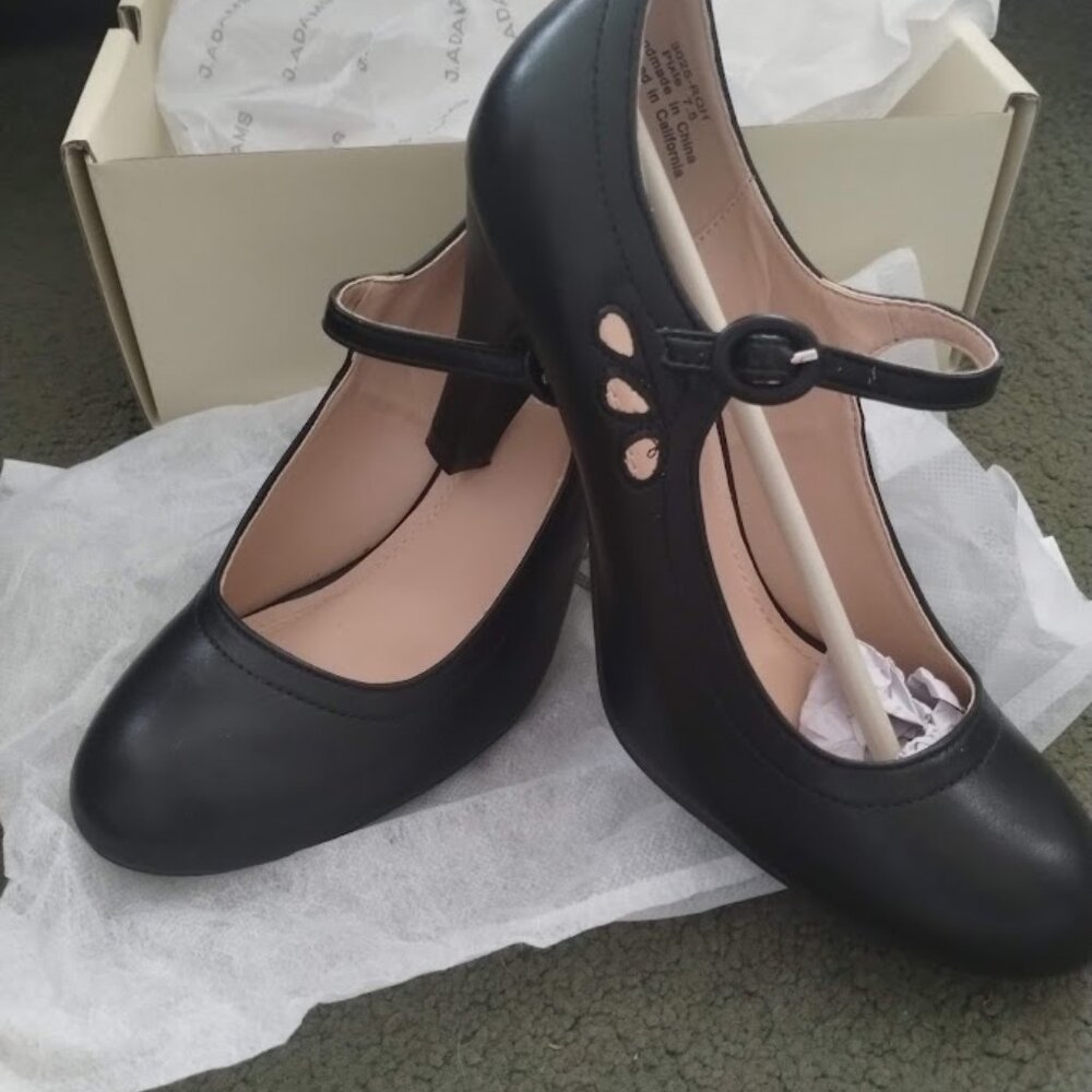 J.Adams "Pixie" Black heels - Picture 2 of 4